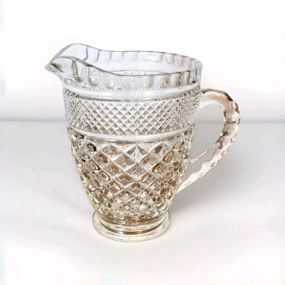 Wexford Clear glass‎ pint pitcher